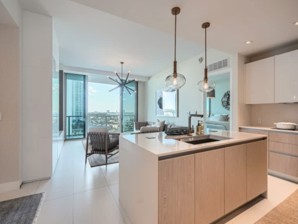 Luxury 2 - Bedroom Oceanfront Condo on Singer Island